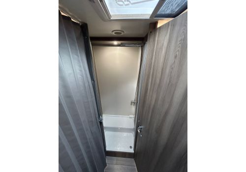 Autocaravana Perfilada ROLLER TEAM Kronos 265 TL Selekt Nueva en Venta