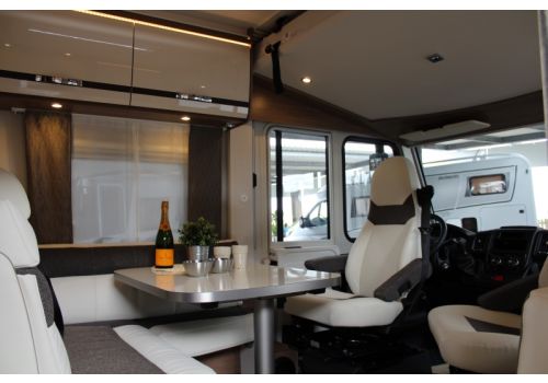Autocaravana Integral DETHLEFFS Trend I 7057 EB modelo 2019 de Ocasión