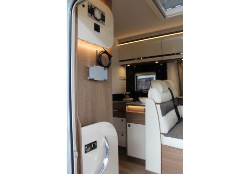 Autocaravana Integral DETHLEFFS Trend I 7057 EB modelo 2019 de Ocasión