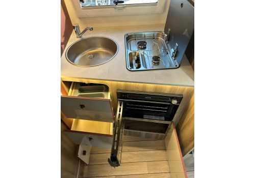 Autocaravana Perfilada ROLLER TEAM Kronos 266TL de Ocasión