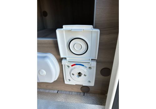 Autocaravana Perfilada ROLLER TEAM Kronos 266TL de Ocasión