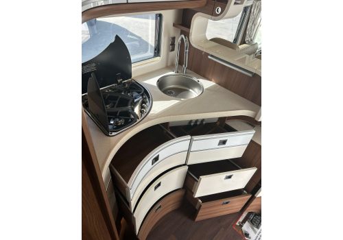 Autocaravana Integral CARTHAGO E Line I 64 XL QB Nueva en Venta