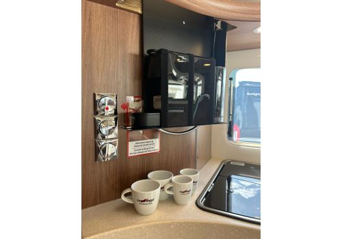 Autocaravana Integral CARTHAGO E Line I 64 XL QB Nueva en Venta
