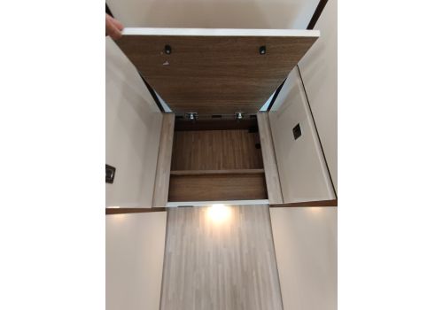 Autocaravana Integral MOBILVETTA K-Yatch Tekno Line 86 de Ocasión