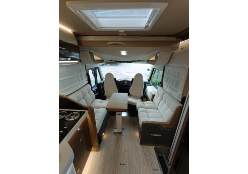 Autocaravana Integral MOBILVETTA K-Yatch Tekno Line 86 de Ocasión