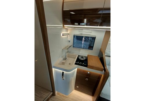 Autocaravana Integral MOBILVETTA K-Yatch Tekno Line 86 de Ocasión