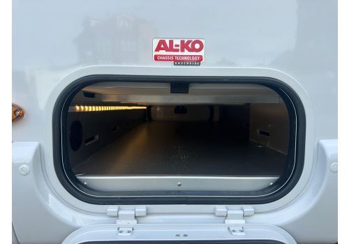 Autocaravana Integral RAPIDO Rápido 8096DF modelo 2026 de Ocasión