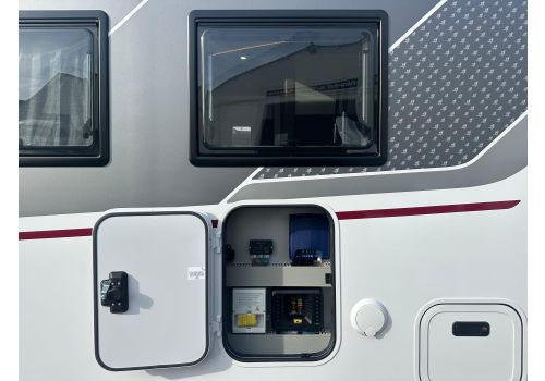 Autocaravana Integral RAPIDO Rápido 8096DF modelo 2026 de Ocasión