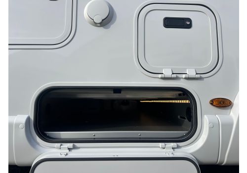 Autocaravana Integral RAPIDO Rápido 8096DF modelo 2026 de Ocasión