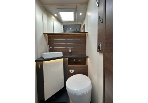 Autocaravana Integral RAPIDO Rápido 8096DF modelo 2026 de Ocasión
