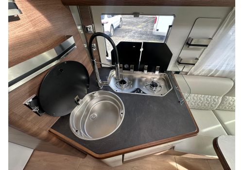 Autocaravana Integral RAPIDO Rápido 8096DF modelo 2026 de Ocasión