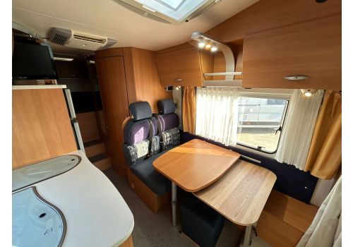 Autocaravana Capuchina KNAUS X250 de Ocasión