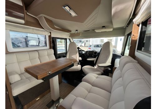 Autocaravana Integral MOBILVETTA K-Yatch Tekno Line 90 de Ocasión