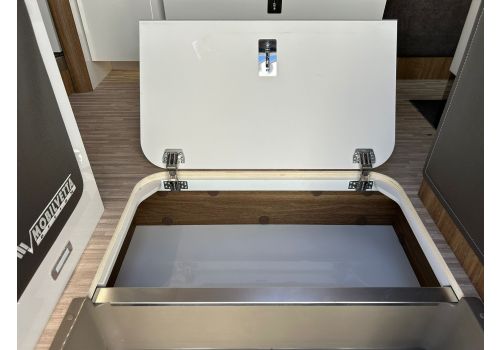 Autocaravana Integral MOBILVETTA K-Yatch Tekno Line 90 de Ocasión