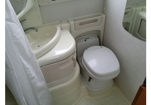 Autocaravana Capuchina JOINT S-665 de Ocasión