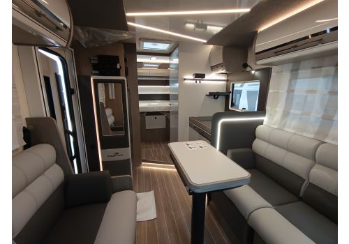 Autocaravana Perfilada ROLLER TEAM Zefiro 267 TL Nueva en Venta