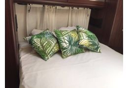 Autocaravana Capuchina BENIMAR Esterel 53 modelo 2010 de Ocasión