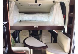 Autocaravana Capuchina BENIMAR Esterel 53 modelo 2010 de Ocasión