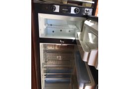 Autocaravana Capuchina BENIMAR Esterel 53 modelo 2010 de Ocasión