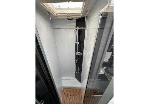 Autocaravana Perfilada CHALLENGER 328 de Ocasión