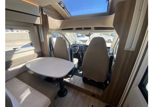 Autocaravana Perfilada ROLLER TEAM Kronos 281 TL FIT en Alquiler