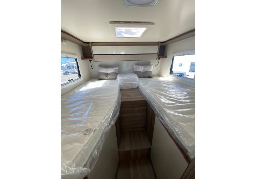 Autocaravana Perfilada ROLLER TEAM Kronos 281 TL FIT en Alquiler