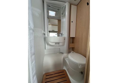 Autocaravana Perfilada SUNLIGHT V67S Adventure Edition Nueva en Venta