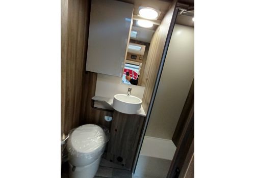 Autocaravana Perfilada ROLLER TEAM Kronos 274TL SELEKT Nueva en Venta