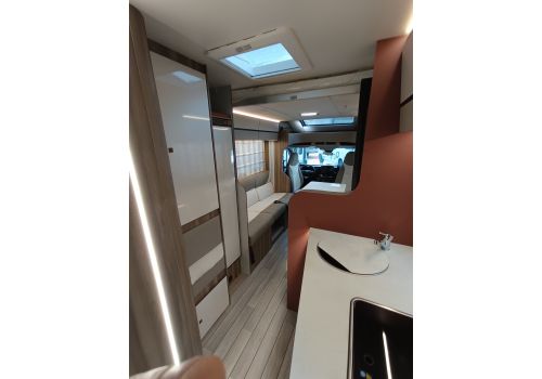 Autocaravana Perfilada ROLLER TEAM Kronos 274TL SELEKT Nueva en Venta