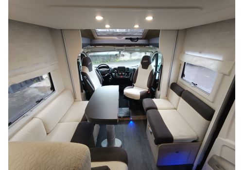 Autocaravana Perfilada CHALLENGER 396 Graphite Edition de Ocasión