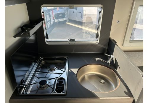 Autocaravana Perfilada ROLLER TEAM Zefiro 266 TL Nueva en Venta