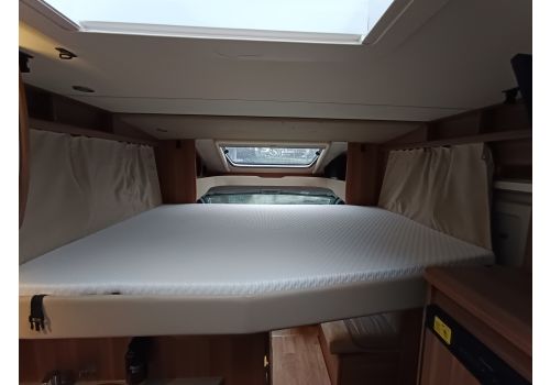 Autocaravana Perfilada WEINSBERG Carasuite 700 ME de Ocasión
