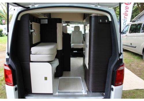 Furgoneta Cámper WESTFALIA T6 Kepler modelo 2017 Nueva en Venta