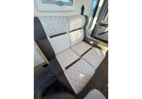 Autocaravana Integral MOBILVETTA Kea I 90 de Ocasión