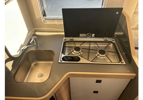 Autocaravana Integral MOBILVETTA Kea I 90 de Ocasión