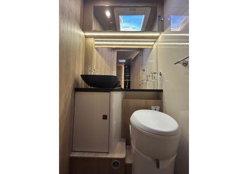 Autocaravana Integral MOBILVETTA Kea I 90 de Ocasión