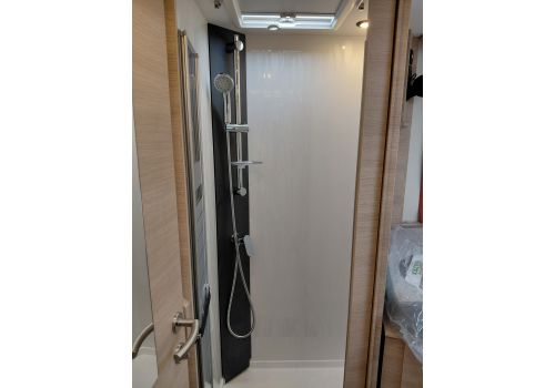 Autocaravana Perfilada RAPIDO 666F ALDE de Ocasión