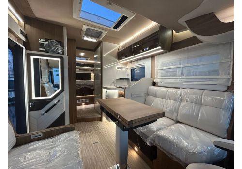 Autocaravana Integral MOBILVETTA K-Yatch Tekno Line 90 Nueva en Venta