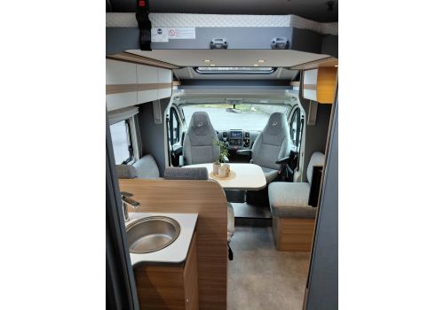 Autocaravana Perfilada DETHLEFFS Just 7052 EB en Alquiler