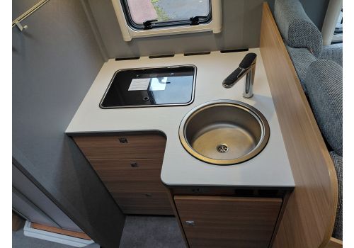 Autocaravana Perfilada DETHLEFFS Just 7052 EB en Alquiler