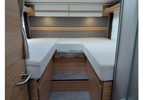 Autocaravana Perfilada DETHLEFFS Just 7052 EB en Alquiler