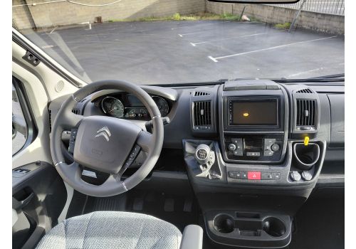 Autocaravana Perfilada DETHLEFFS Just 7052 EB en Alquiler