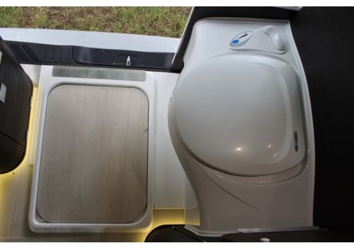 Furgoneta Cámper WESTFALIA Vito Julio Verne modelo 2017 Nueva en Venta