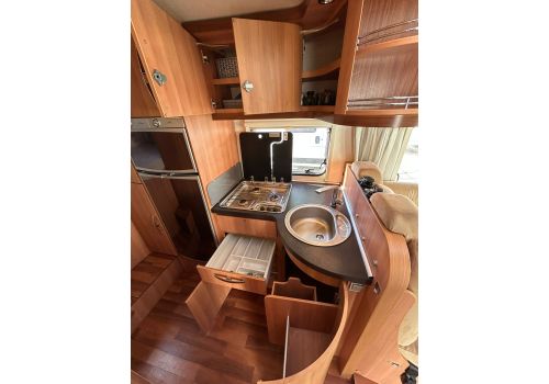 Autocaravana Perfilada HYMER T 614 CL de Ocasión