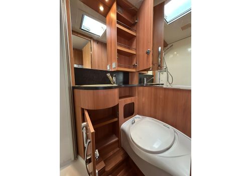 Autocaravana Perfilada HYMER T 614 CL de Ocasión