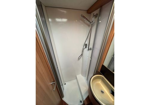 Autocaravana Perfilada HYMER T 614 CL de Ocasión