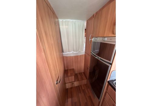 Autocaravana Perfilada HYMER T 614 CL de Ocasión