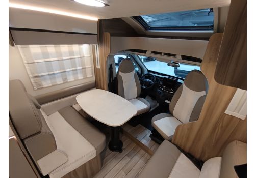 Autocaravana Perfilada ROLLER TEAM Kronos 284 TL Nueva en Venta
