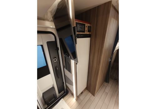 Autocaravana Perfilada ROLLER TEAM Kronos 284 TL Nueva en Venta