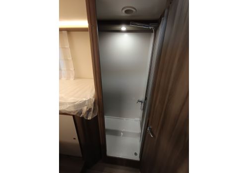 Autocaravana Perfilada ROLLER TEAM Kronos 284 TL Nueva en Venta